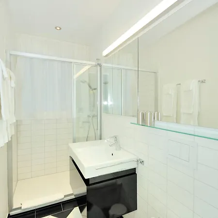 Amazing Penthouse - Flower 51 *